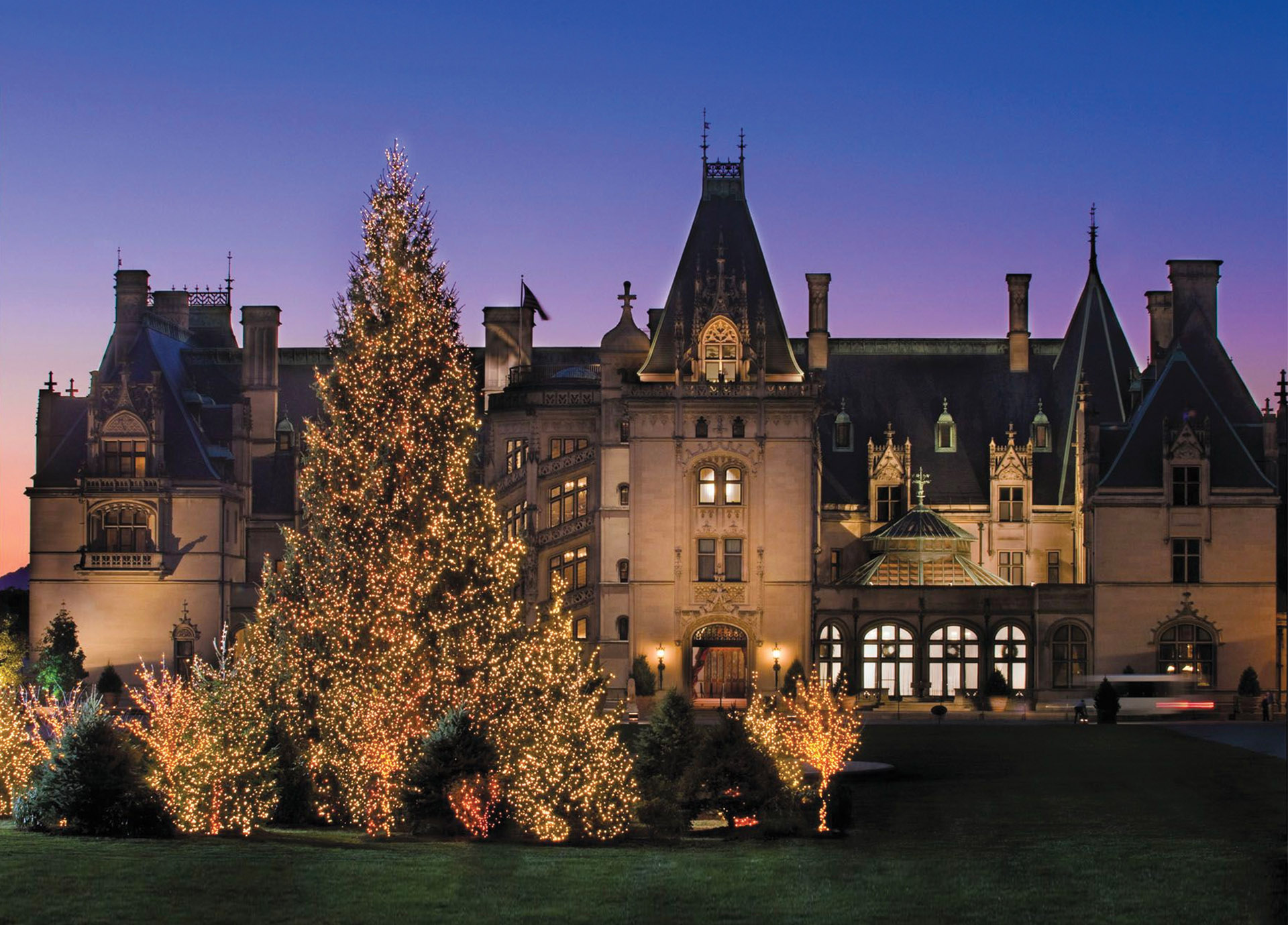 Read more about the article Hotels Near Biltmore