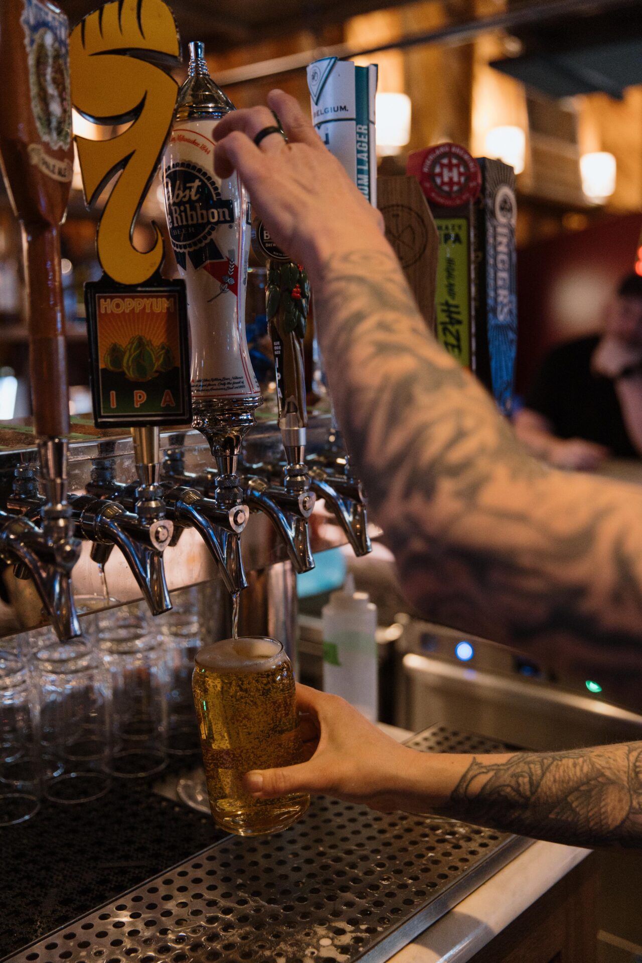Read more about the article Experience Asheville’s Top Breweries with The Restoration Asheville’s Craft Beer Package