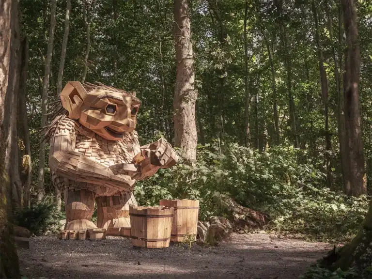 Trolls: A Field Study by Thomas Dambo