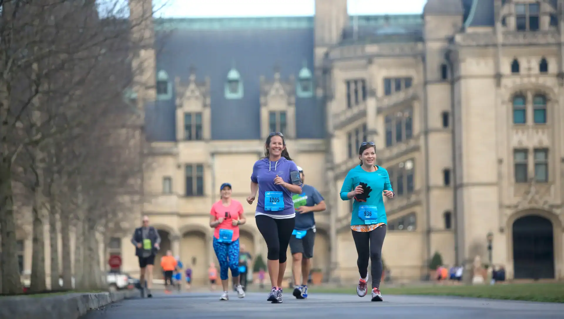 Read more about the article Asheville Marathon & Half: Race Weekend Energy During Spring in Asheville