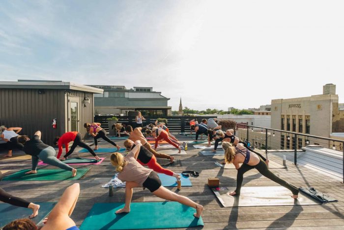 outdoor yoga in charleston, Charleston rooftop yoga class