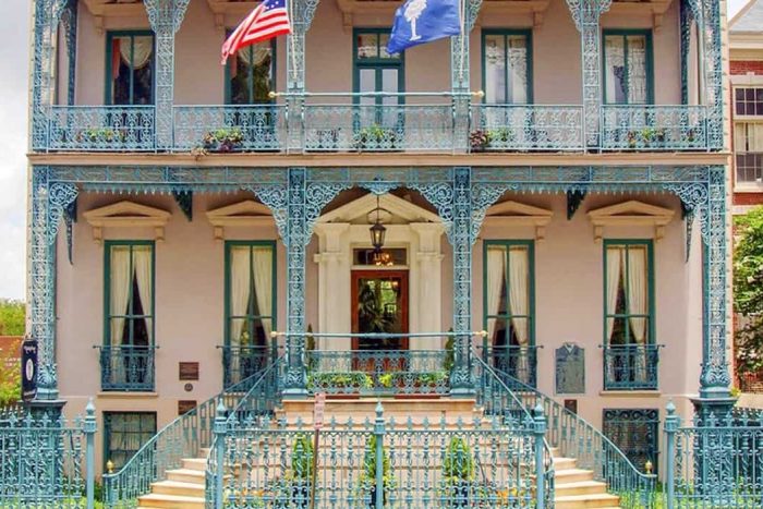 inns downtown charleston, Insta worthy Charleston spots